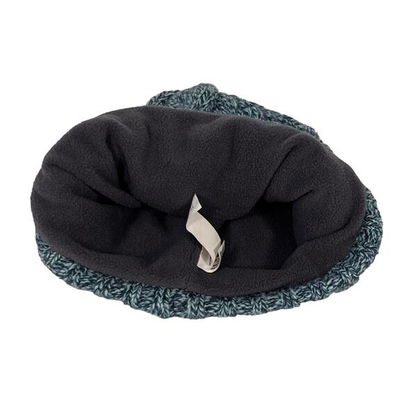 Under Armour Halftime Cable Knit HEATGEAR Teal Green Knit Women's Beanie - Picture 3 of 4